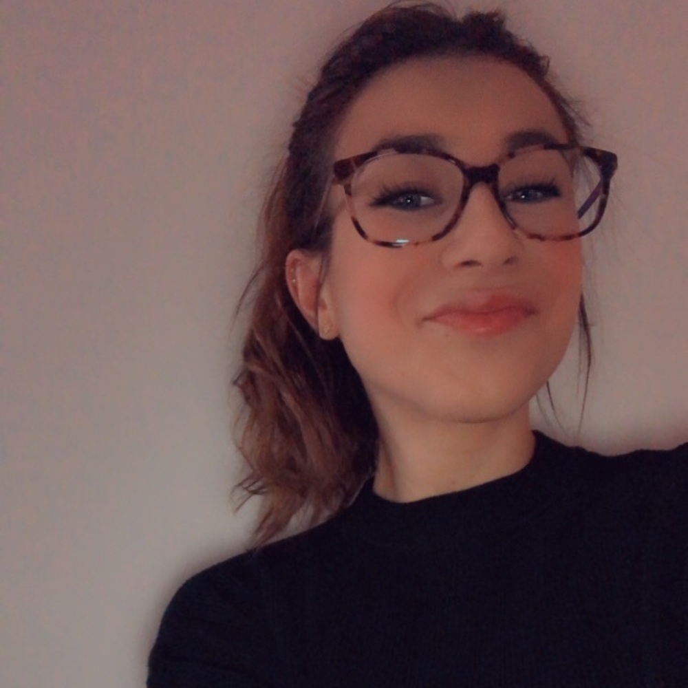 Meet your Posher, Sarah alexis